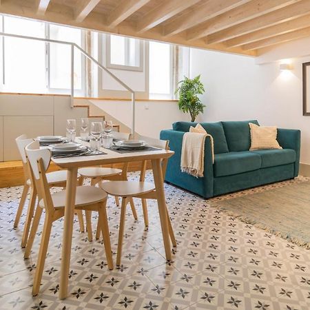 Central Stunning Duplex W/ Patio By Lovelystay OOporto Esterno foto