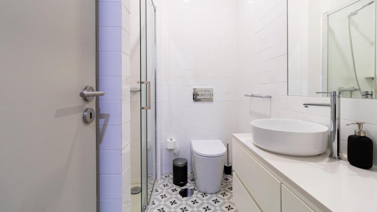 Central Stunning Duplex W/ Patio By Lovelystay OOporto Esterno foto