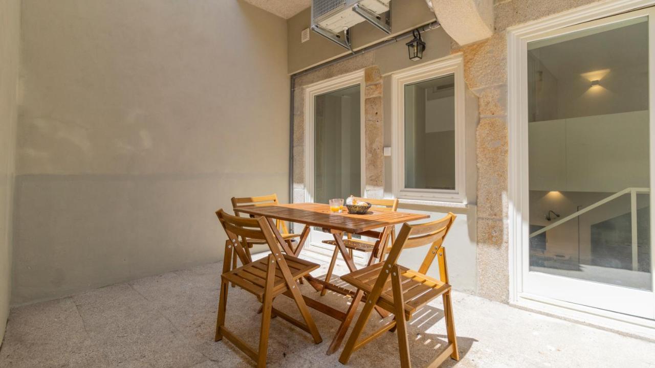 Central Stunning Duplex W/ Patio By Lovelystay OOporto Esterno foto