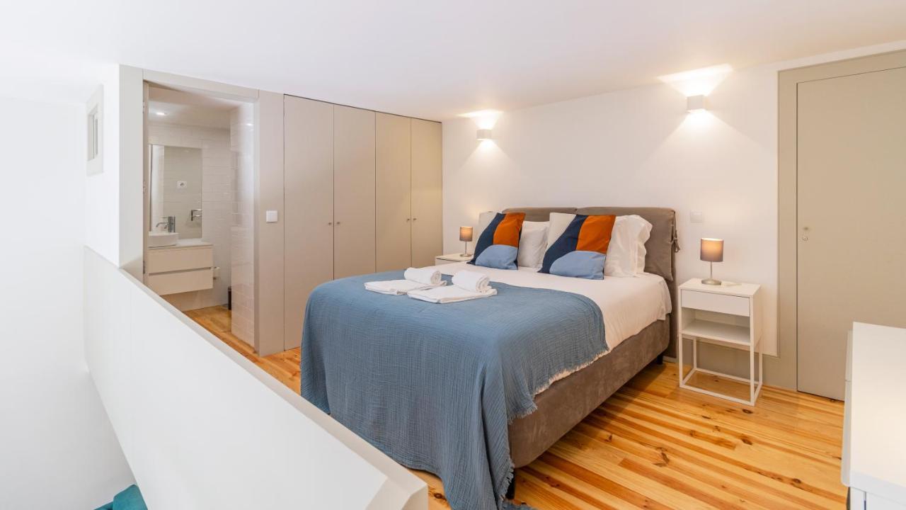 Central Stunning Duplex W/ Patio By Lovelystay OOporto Esterno foto