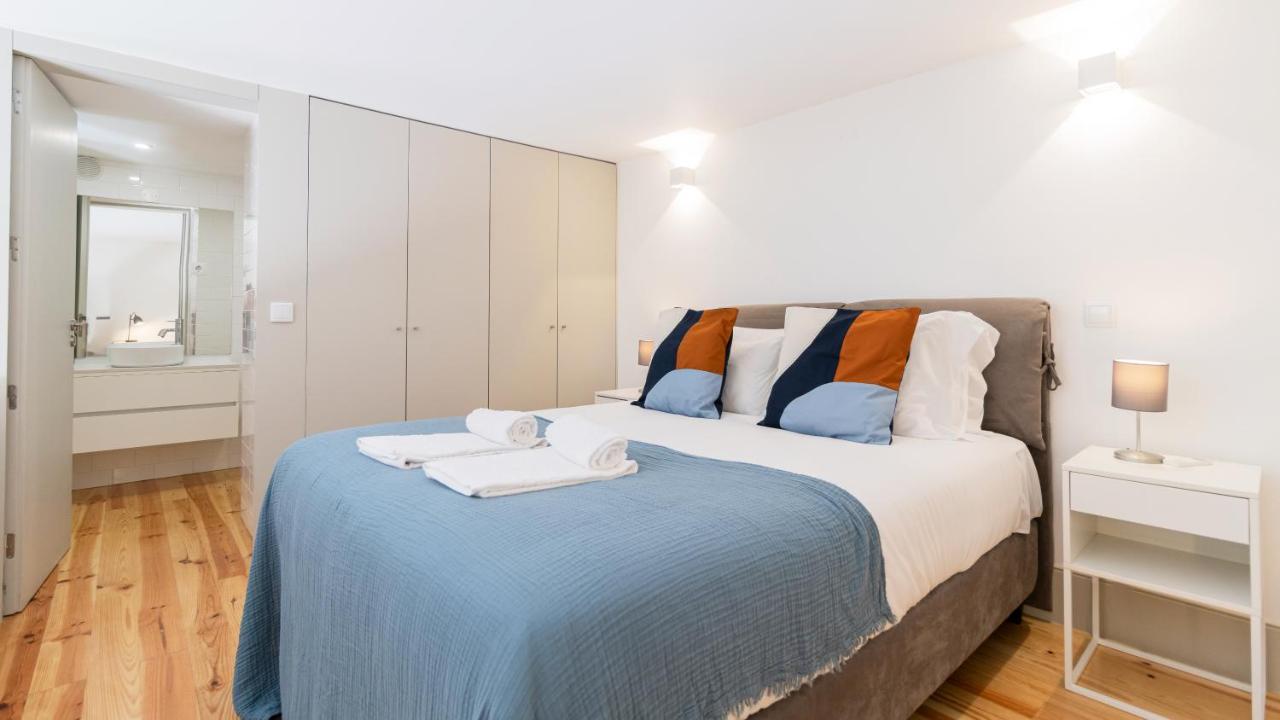 Central Stunning Duplex W/ Patio By Lovelystay OOporto Esterno foto